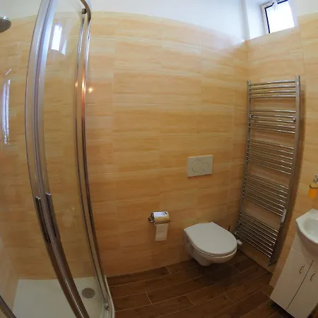 Britannia 3* Vsetin