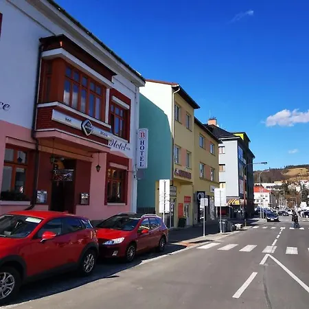 Britannia 3* Vsetin
